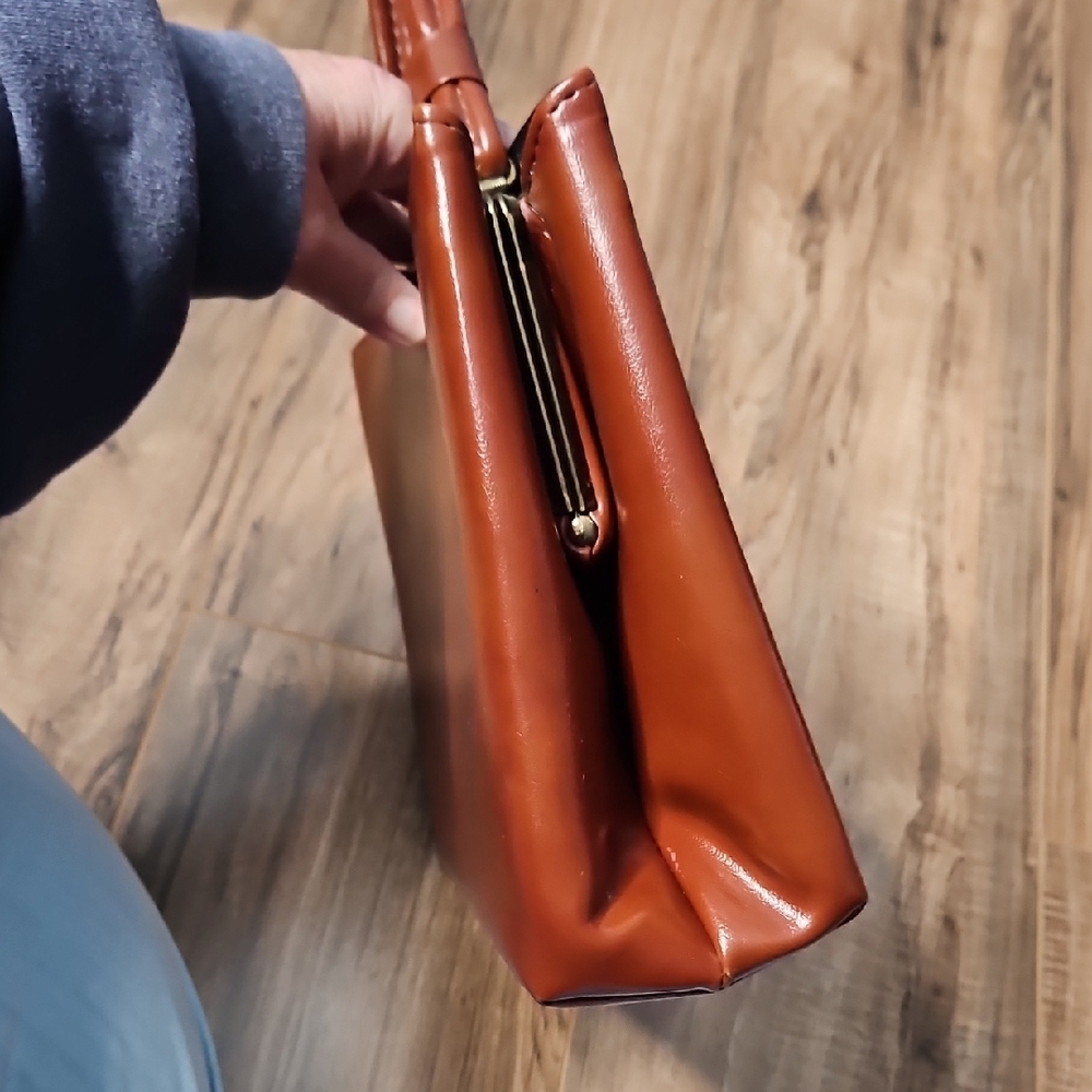 Women’s Corporate Brown Leather Tote Bag - Picture 7 of 12